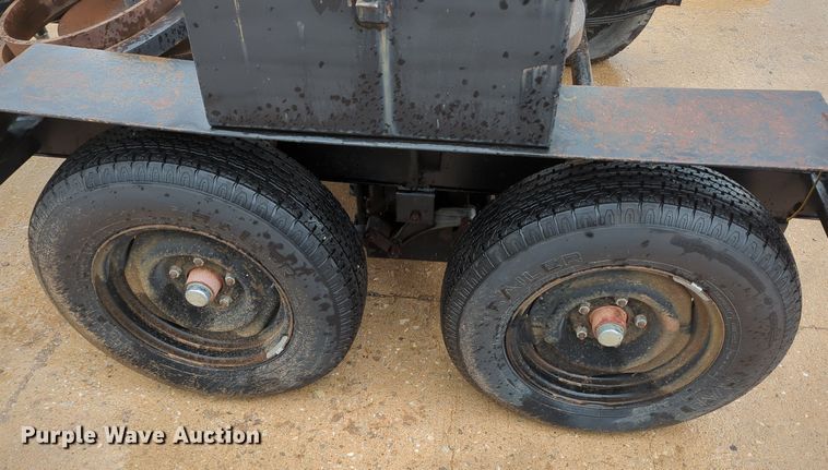 image for item MY9467 Shop built hydraulic press trailer