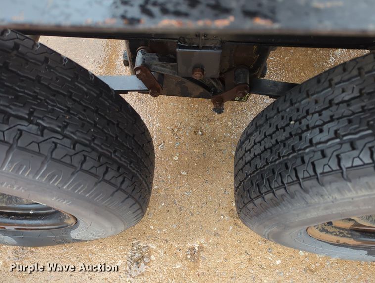 image for item MY9467 Shop built hydraulic press trailer