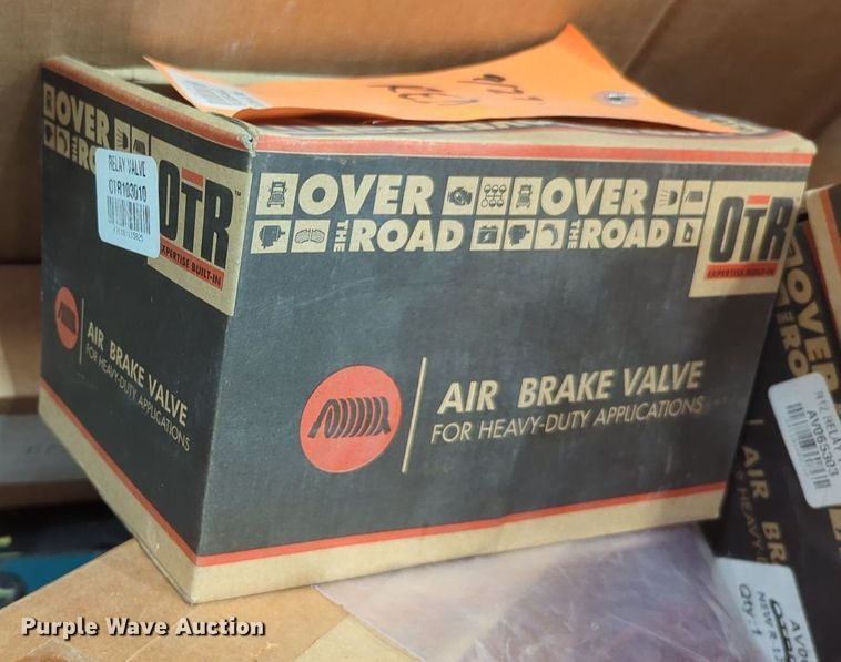 image for item MY9471 Automotive parts