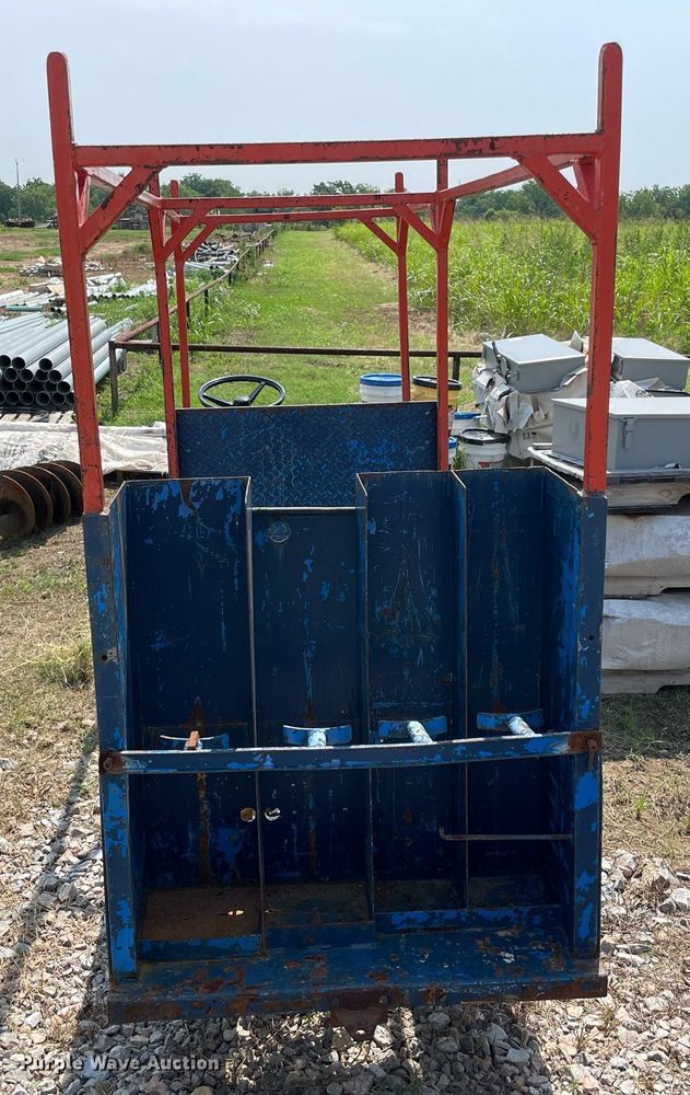 image for item NB9047 Taylor Dunn Western  utility vehicle