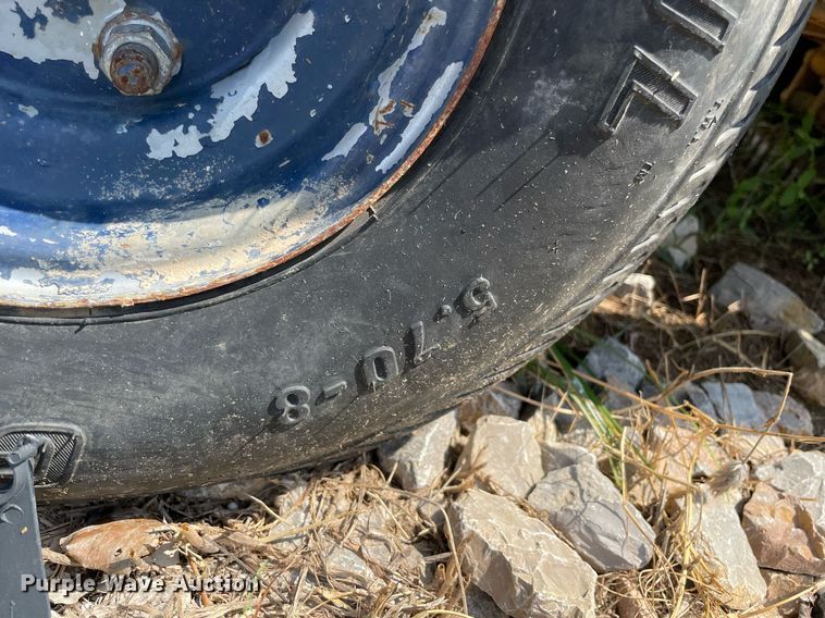 image for item NB9047 Taylor Dunn Western  utility vehicle