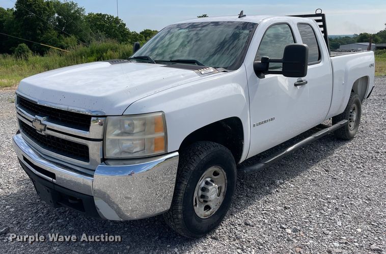 image for item NB9050 2008 Chevrolet 2500HD  Ext. Cab pickup truck