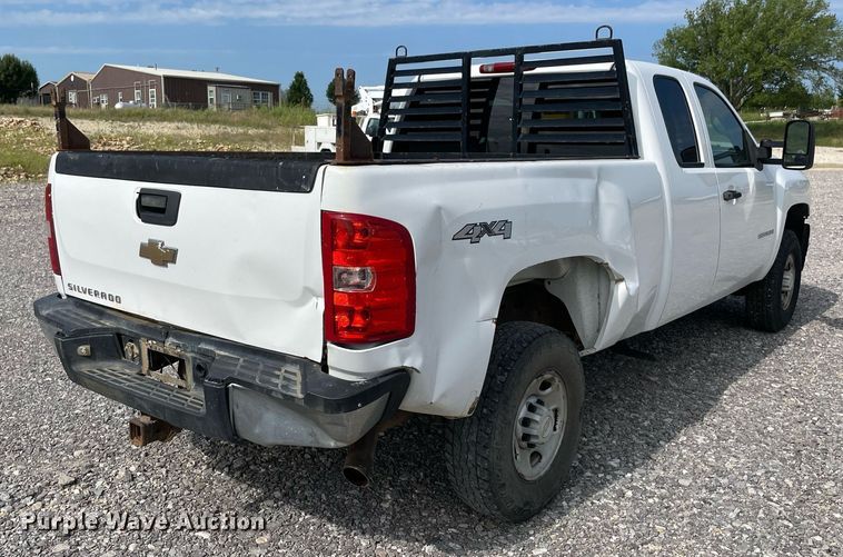 image for item NB9050 2008 Chevrolet 2500HD  Ext. Cab pickup truck