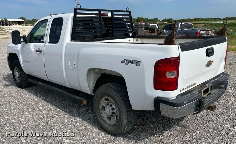 image for item NB9050 2008 Chevrolet 2500HD  Ext. Cab pickup truck