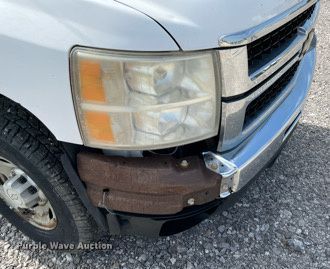 image for item NB9050 2008 Chevrolet 2500HD  Ext. Cab pickup truck