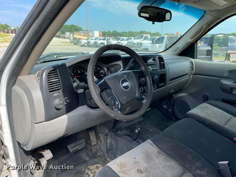 image for item NB9050 2008 Chevrolet 2500HD  Ext. Cab pickup truck