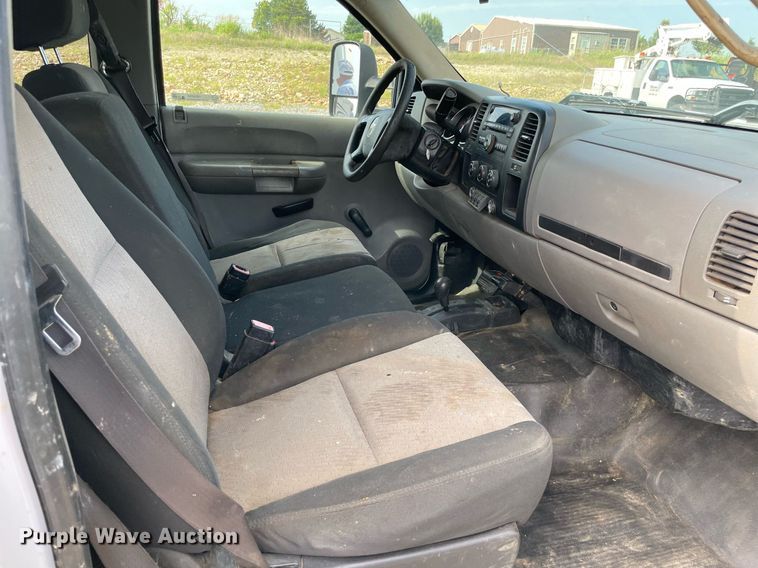 image for item NB9050 2008 Chevrolet 2500HD  Ext. Cab pickup truck