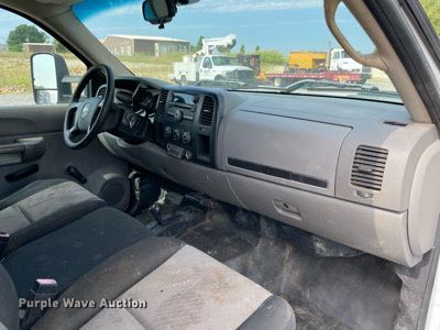 image for item NB9050 2008 Chevrolet 2500HD  Ext. Cab pickup truck