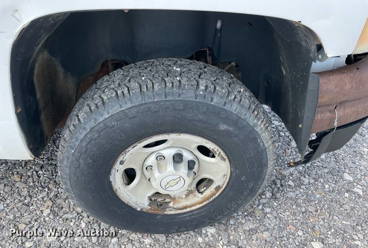 image for item NB9050 2008 Chevrolet 2500HD  Ext. Cab pickup truck