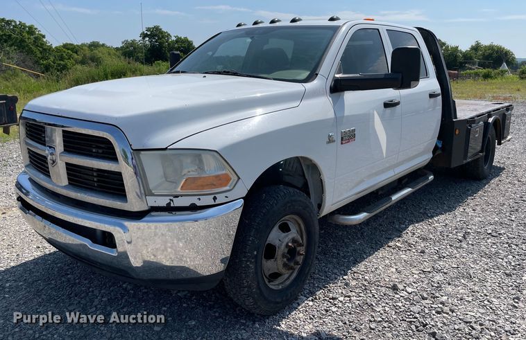 image for item NB9055 2011 Dodge Ram 3500  Crew Cab flatbed pickup truck