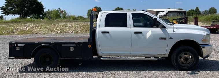 image for item NB9055 2011 Dodge Ram 3500  Crew Cab flatbed pickup truck