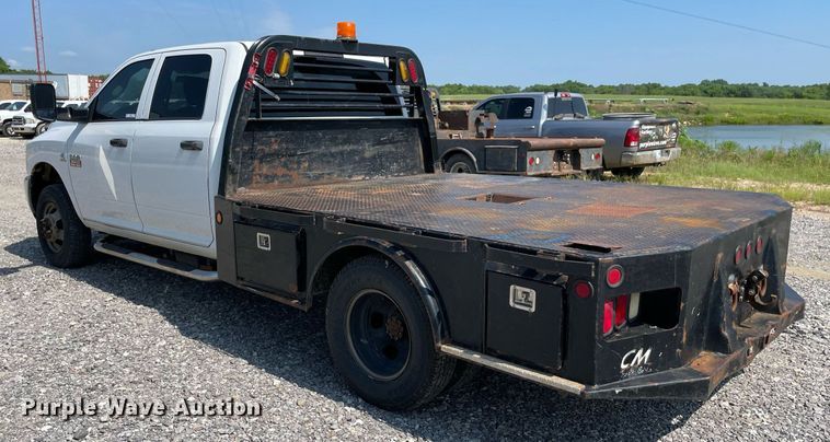 image for item NB9055 2011 Dodge Ram 3500  Crew Cab flatbed pickup truck