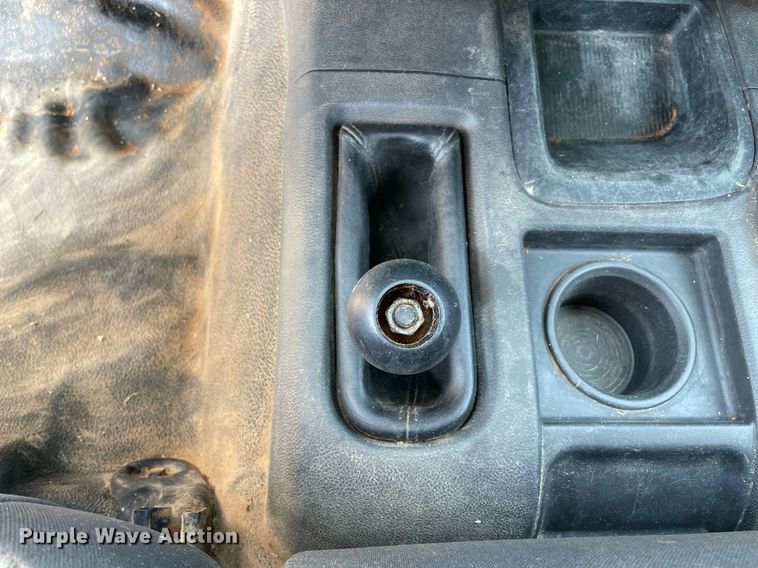 image for item NB9055 2011 Dodge Ram 3500  Crew Cab flatbed pickup truck