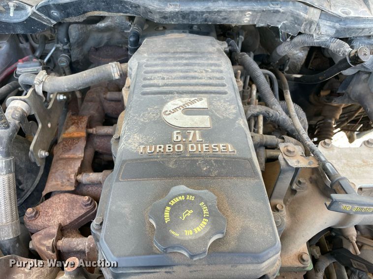 image for item NB9055 2011 Dodge Ram 3500  Crew Cab flatbed pickup truck