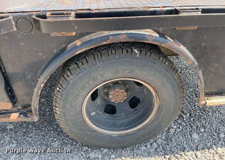 image for item NB9055 2011 Dodge Ram 3500  Crew Cab flatbed pickup truck