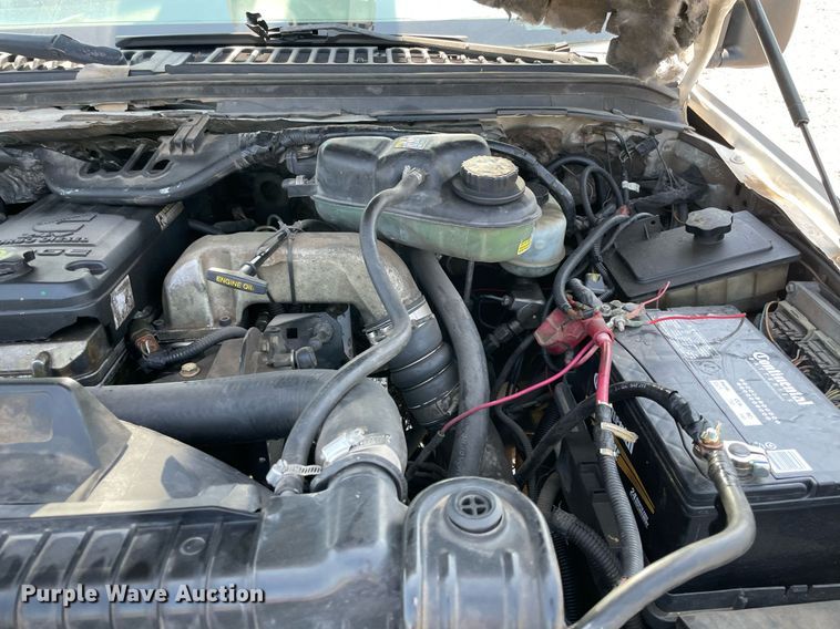 image for item NB9058 2004 Ford F550 Super Duty  bucket truck