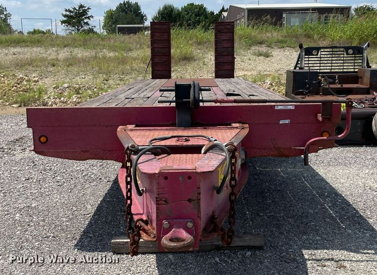 image for item NB9060 2008 Kaufman  equipment trailer