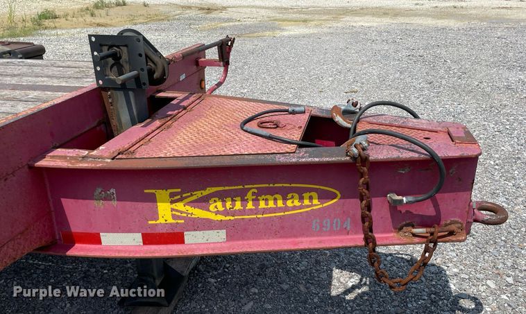 image for item NB9060 2008 Kaufman  equipment trailer