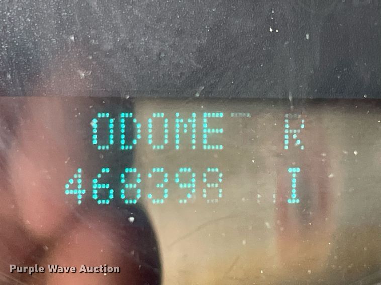 image for item NB9063 2011 GMC Sierra 3500HD  Crew Cab flatbed pickup truck