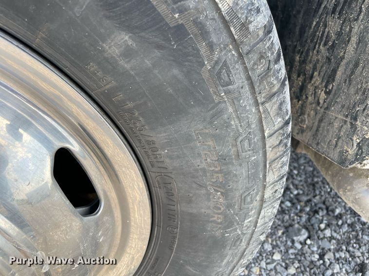 image for item NB9063 2011 GMC Sierra 3500HD  Crew Cab flatbed pickup truck