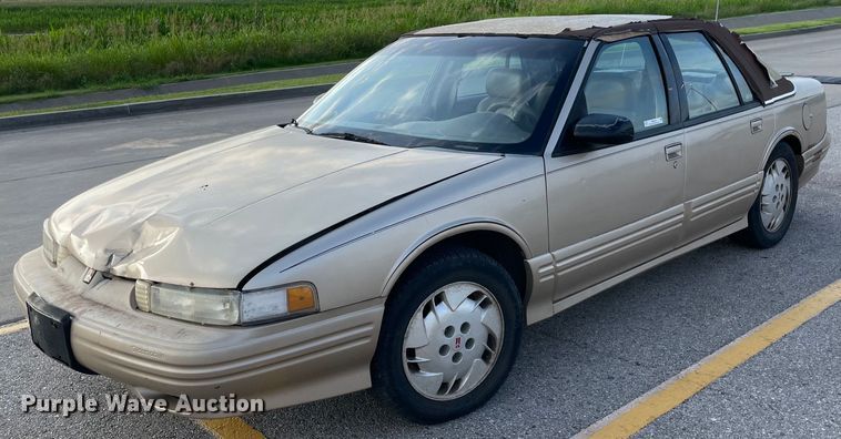 image for item NB9078 1995 Oldsmobile Cutlass Supreme