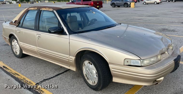 image for item NB9078 1995 Oldsmobile Cutlass Supreme