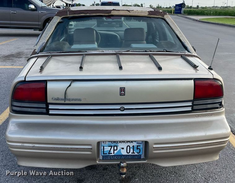 image for item NB9078 1995 Oldsmobile Cutlass Supreme