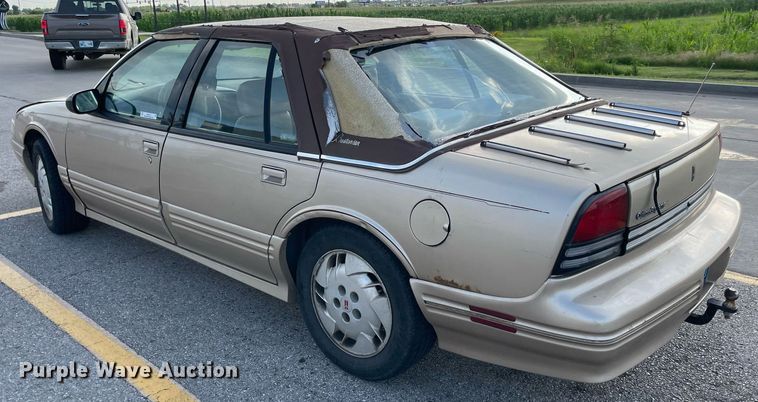 image for item NB9078 1995 Oldsmobile Cutlass Supreme