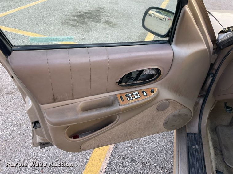 image for item NB9078 1995 Oldsmobile Cutlass Supreme