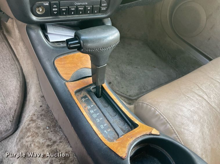 image for item NB9078 1995 Oldsmobile Cutlass Supreme