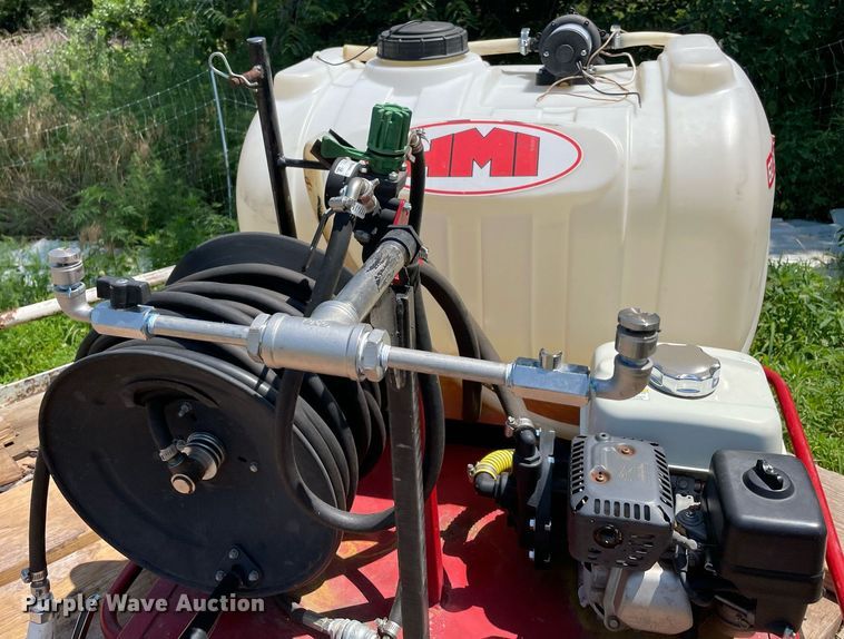 image for item NB9082 HMI  turf sprayer