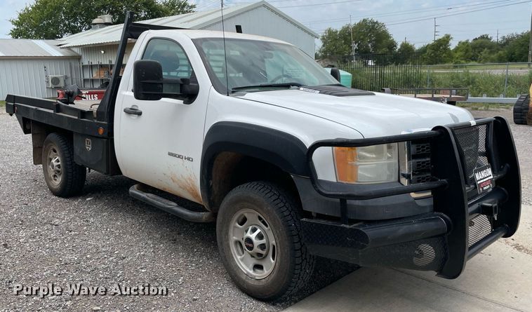 image for item NB9089 2014 GMC Sierra 2500HD bale bed pickup truck