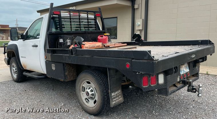 image for item NB9089 2014 GMC Sierra 2500HD bale bed pickup truck