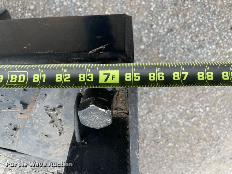 image for item NB9089 2014 GMC Sierra 2500HD bale bed pickup truck