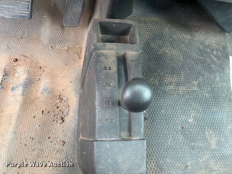 image for item NB9089 2014 GMC Sierra 2500HD bale bed pickup truck