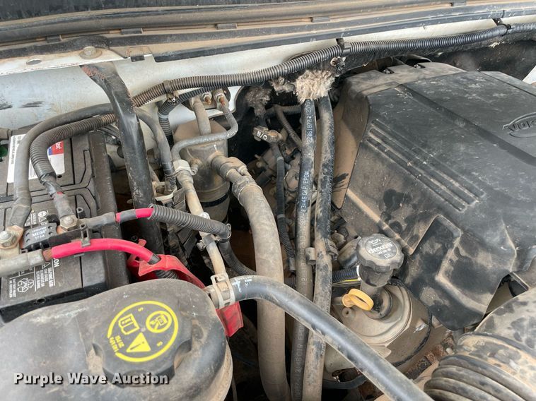 image for item NB9089 2014 GMC Sierra 2500HD bale bed pickup truck