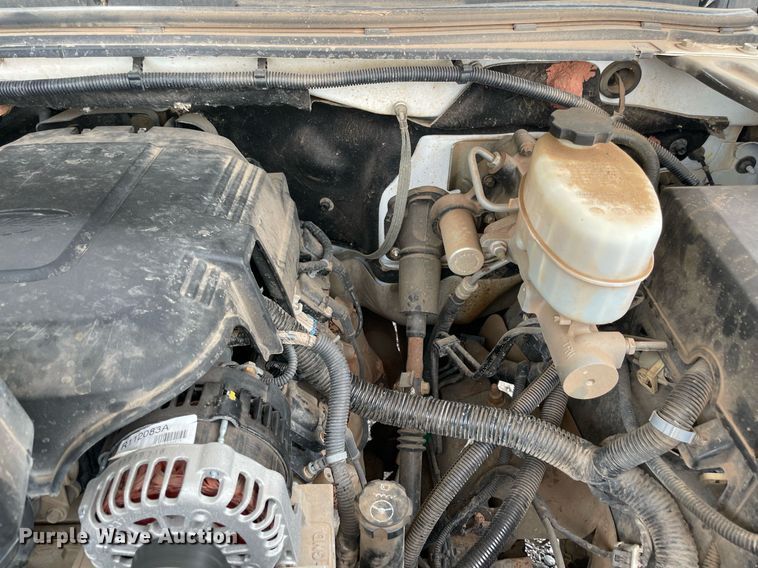 image for item NB9089 2014 GMC Sierra 2500HD bale bed pickup truck