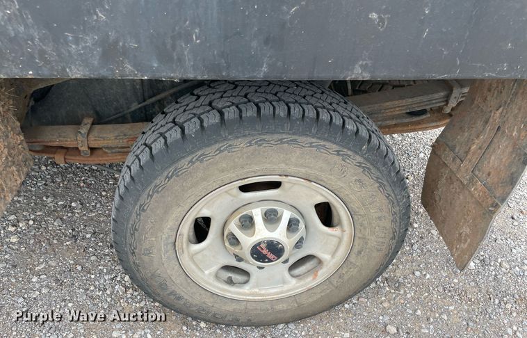 image for item NB9089 2014 GMC Sierra 2500HD bale bed pickup truck