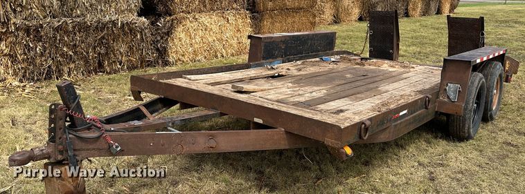 image for item NE9048 equipment trailer