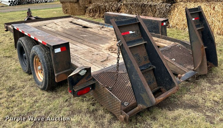 image for item NE9048 equipment trailer
