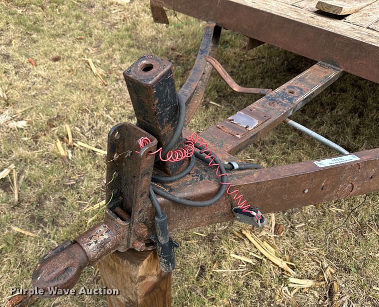 image for item NE9048 equipment trailer