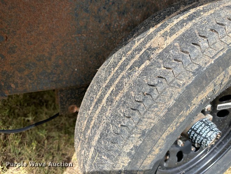 image for item NE9048 equipment trailer