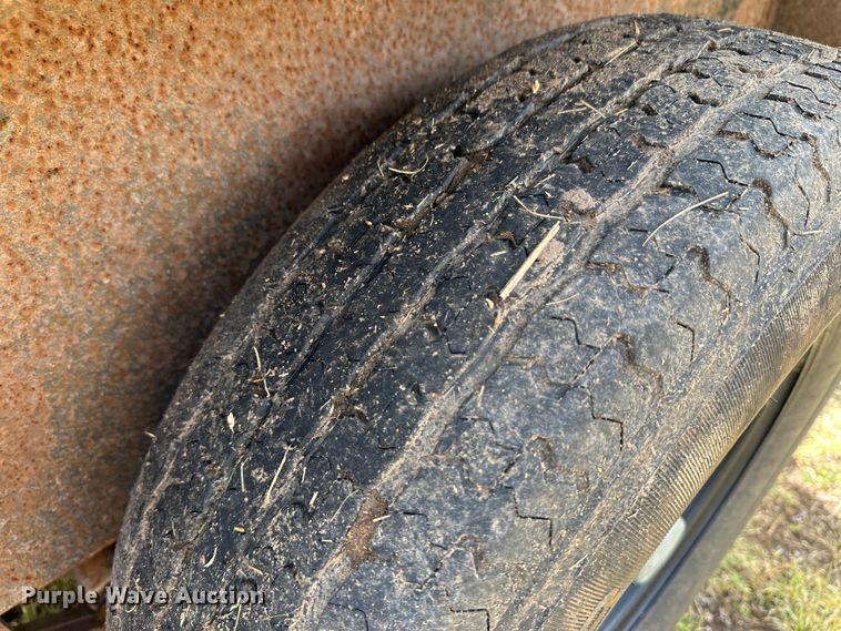 image for item NE9048 equipment trailer