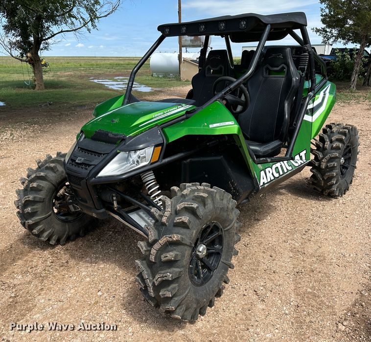image for item NE9049 2012 Arctic Cat  utility vehicle
