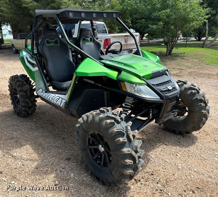 image for item NE9049 2012 Arctic Cat  utility vehicle