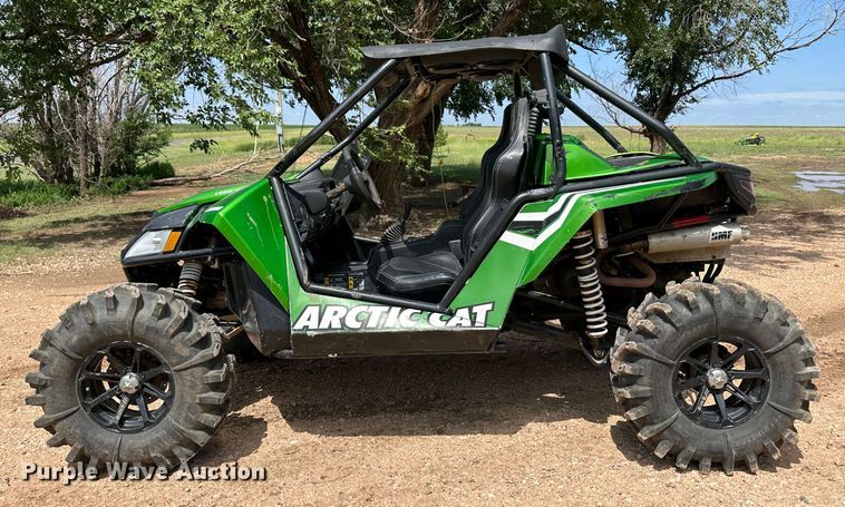 image for item NE9049 2012 Arctic Cat  utility vehicle