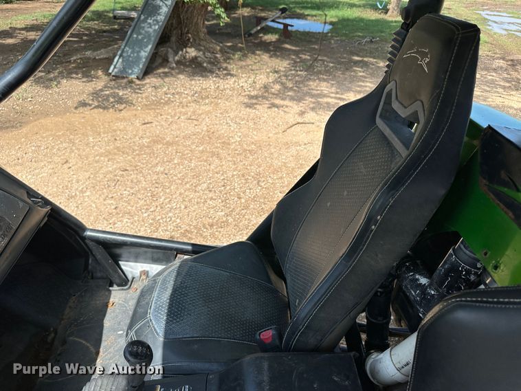 image for item NE9049 2012 Arctic Cat  utility vehicle