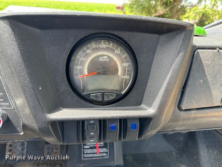 image for item NE9049 2012 Arctic Cat  utility vehicle