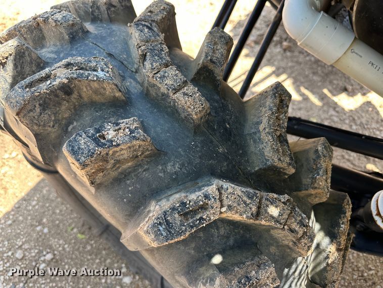 image for item NE9049 2012 Arctic Cat  utility vehicle