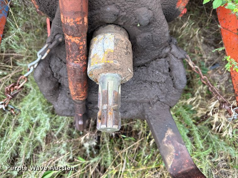 image for item NE9055 Ford 4000  tractor